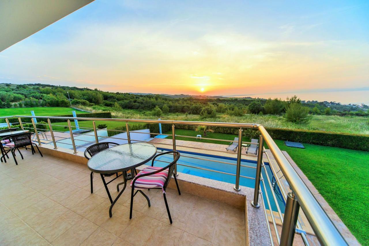Villas Ханиоти Экстерьер фото