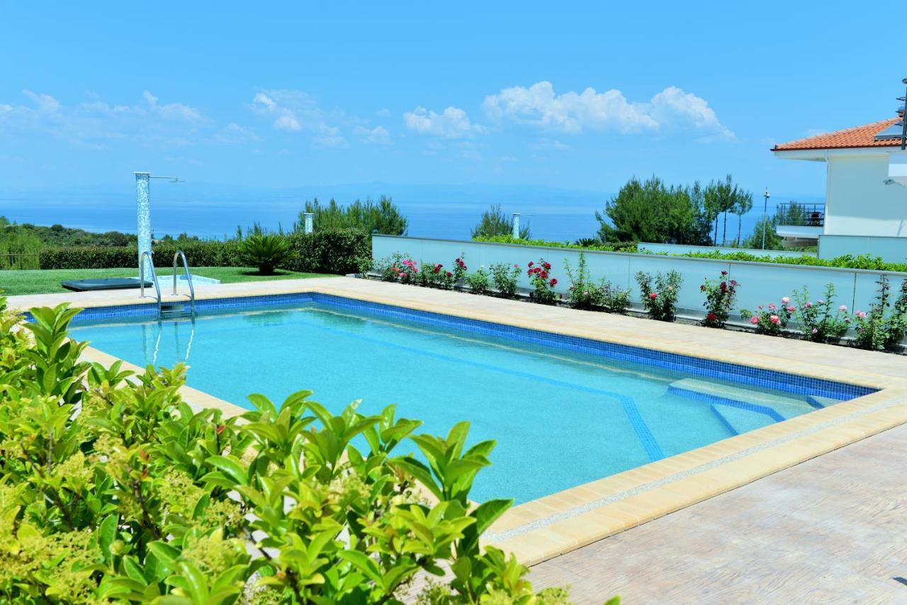Villas Ханиоти Экстерьер фото